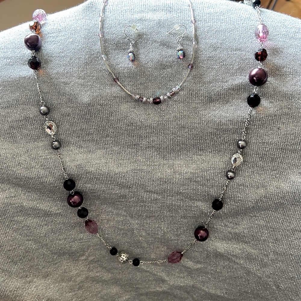 Set of 2 Lia Sophia necklaces.